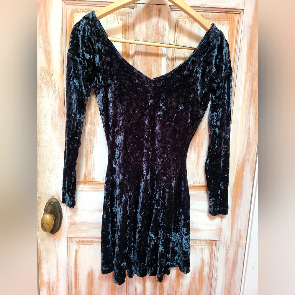 Betsey Johnson Crushed Velvet Green Cupcake Dress M